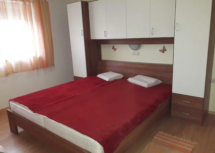 Rajka Apartment *