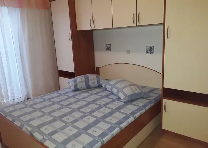 Apartment Rajka Lopar